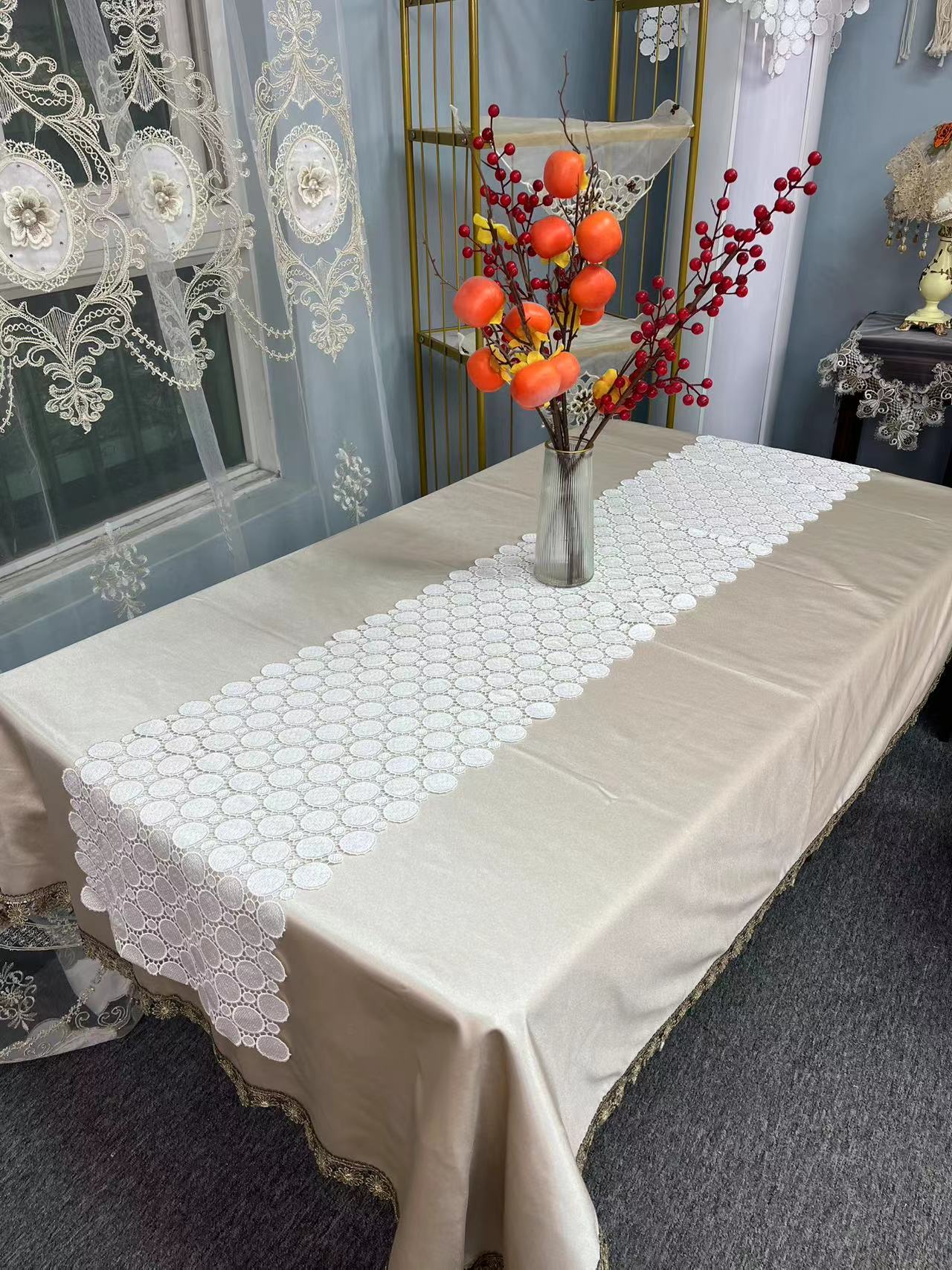 A-00【35*180】白色镂空防尘布刺绣轻奢简约百搭盖巾家用盖布长方形