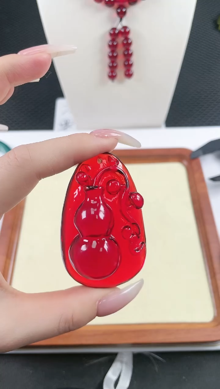 【闪购商品】血珀吊坠(不含链)未镶嵌血珀葫芦