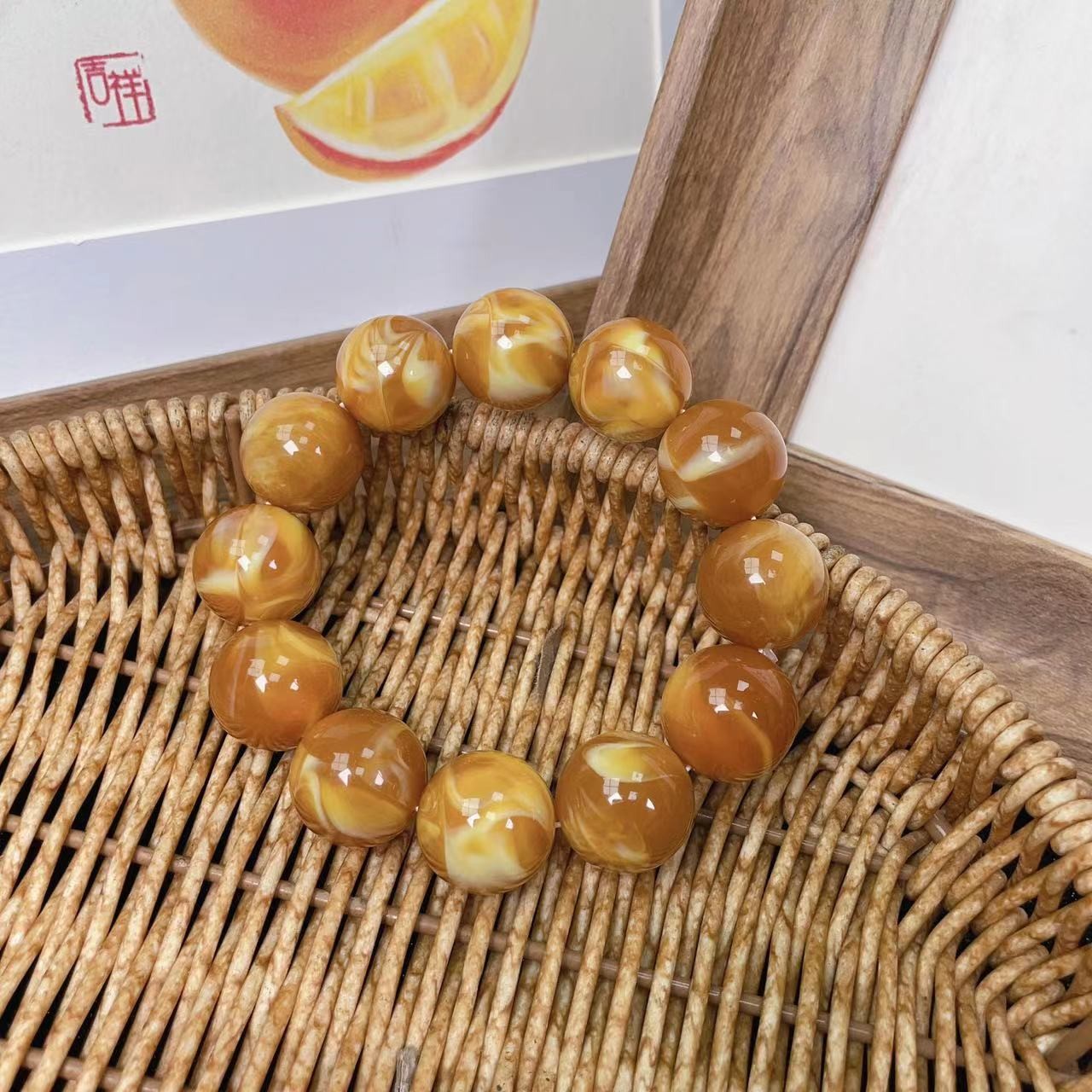 Y268天然鸡油红蜜蜡19M手串单圈《多样性发货，发其一》