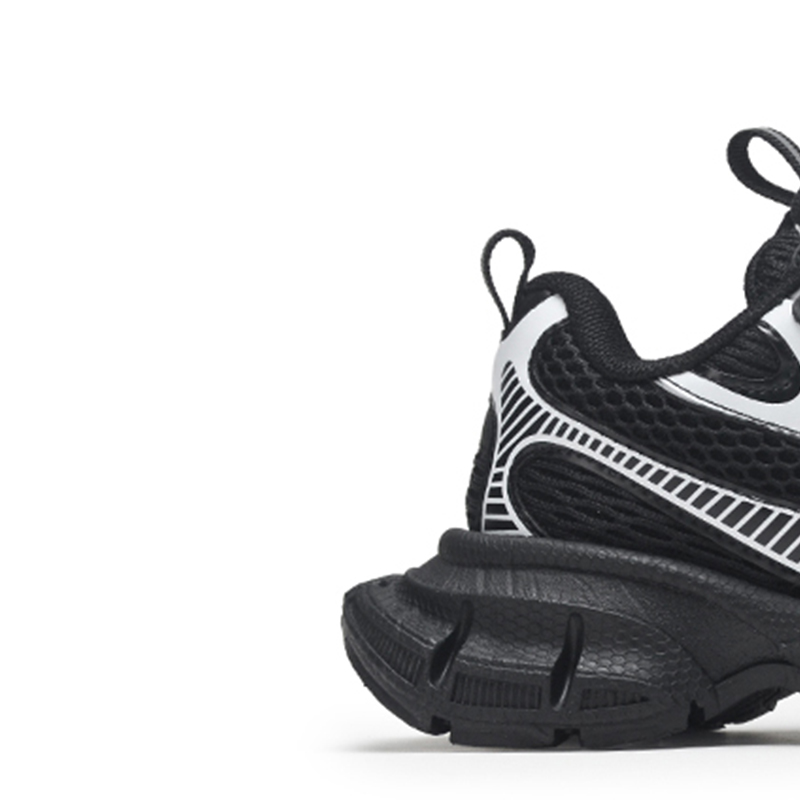 儿童春秋魔术贴运动鞋6-12岁男女童洋气老爹鞋防滑跑步鞋中大童鞋