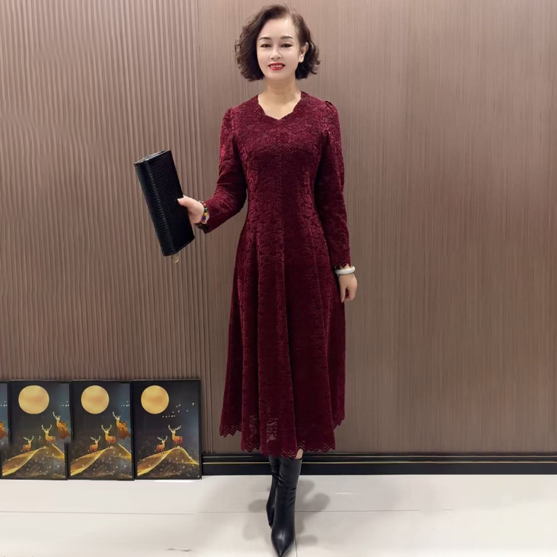 V领长袖连衣裙气质中老年冬季蕾丝打底妈妈红色大码高端加绒裙120