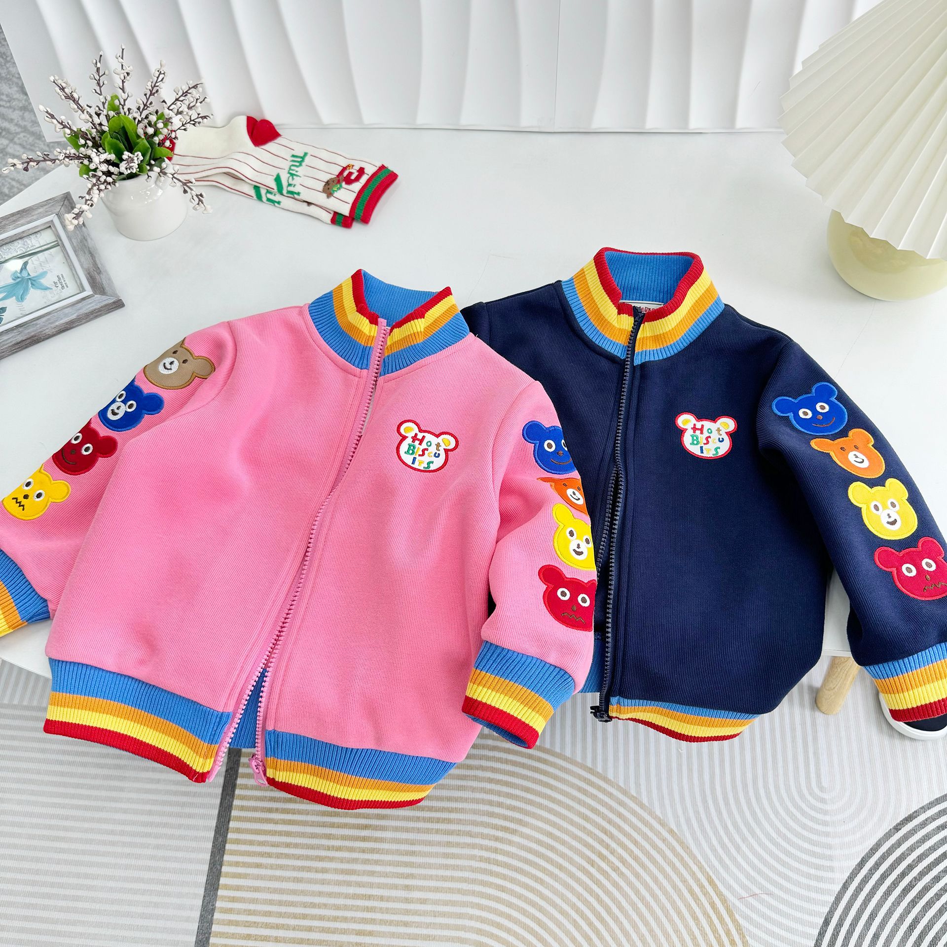 25年秋季宝宝春秋彩虹棒球服外套2色