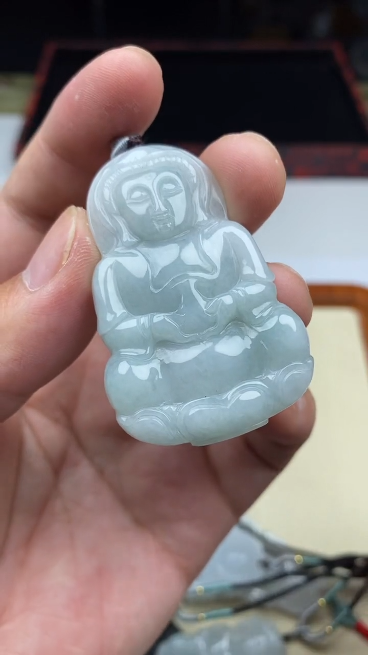 【闪购商品】翡翠颈饰未镶嵌观音  多样性发货 拍一件 发一件