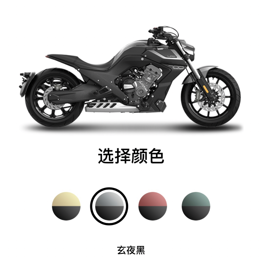 奔达燎700pro，直列四缸水冷发动机，93.8匹马力