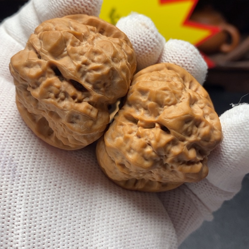 【闪购商品】文玩核桃把件午****光
