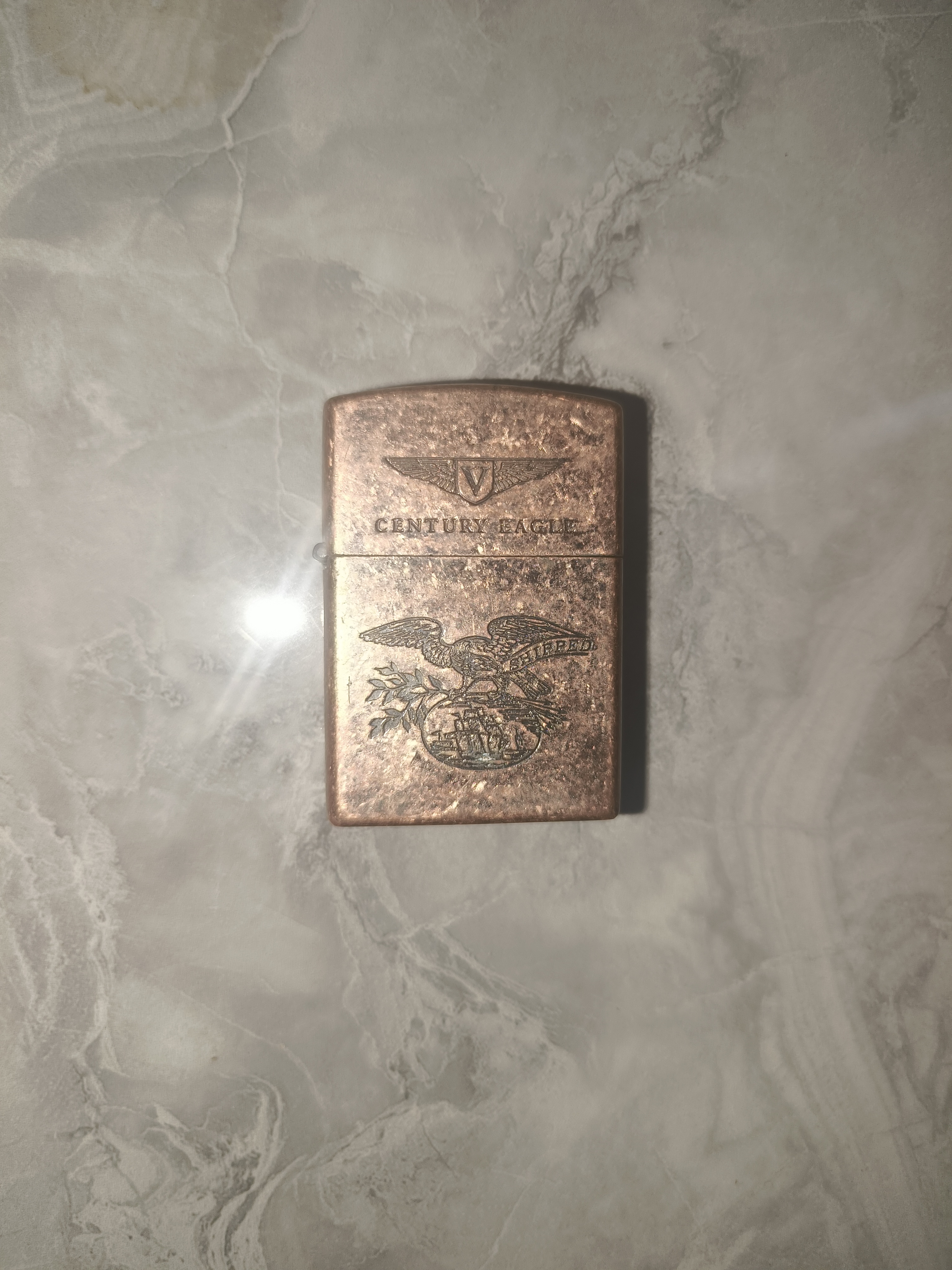 精美品好，品相完整，铜器
