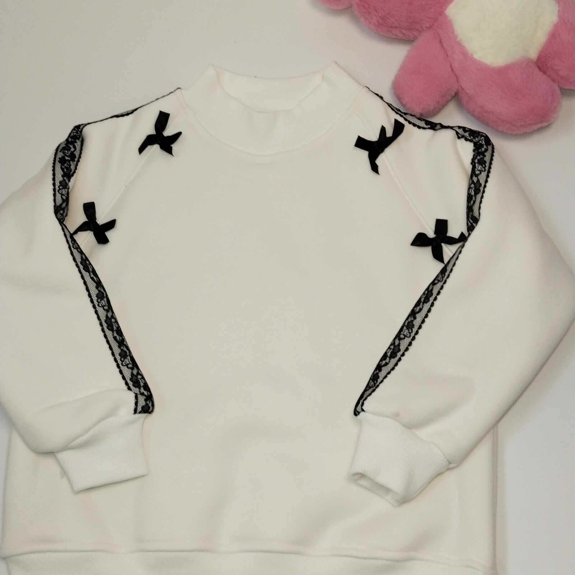 秋冬时尚简约白百搭卫衣加绒长袖圆领加厚保暖套头白色女童儿童