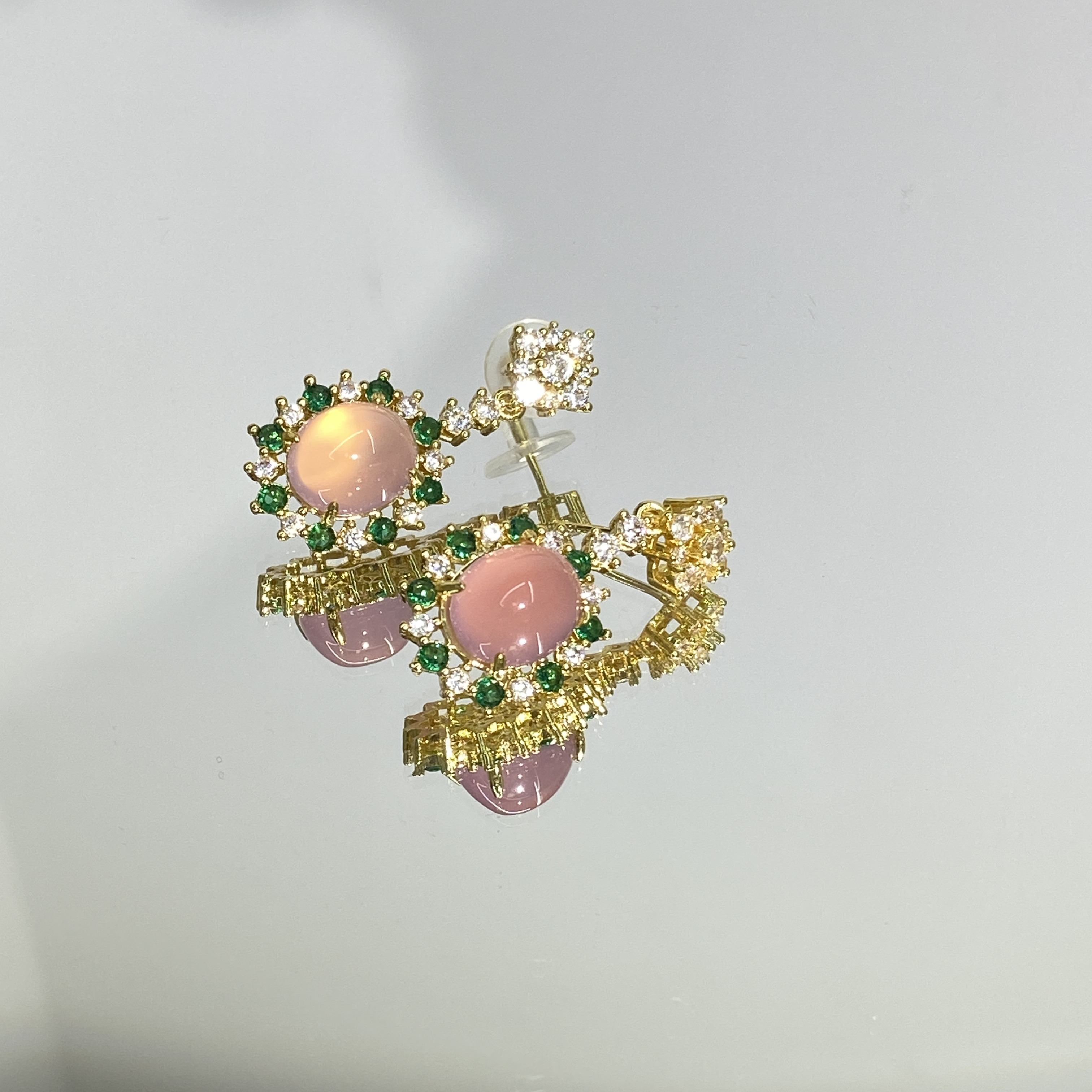 铜合金合成锆石耳饰 粉色国风设计款镶嵌女士气质百搭耳环 574