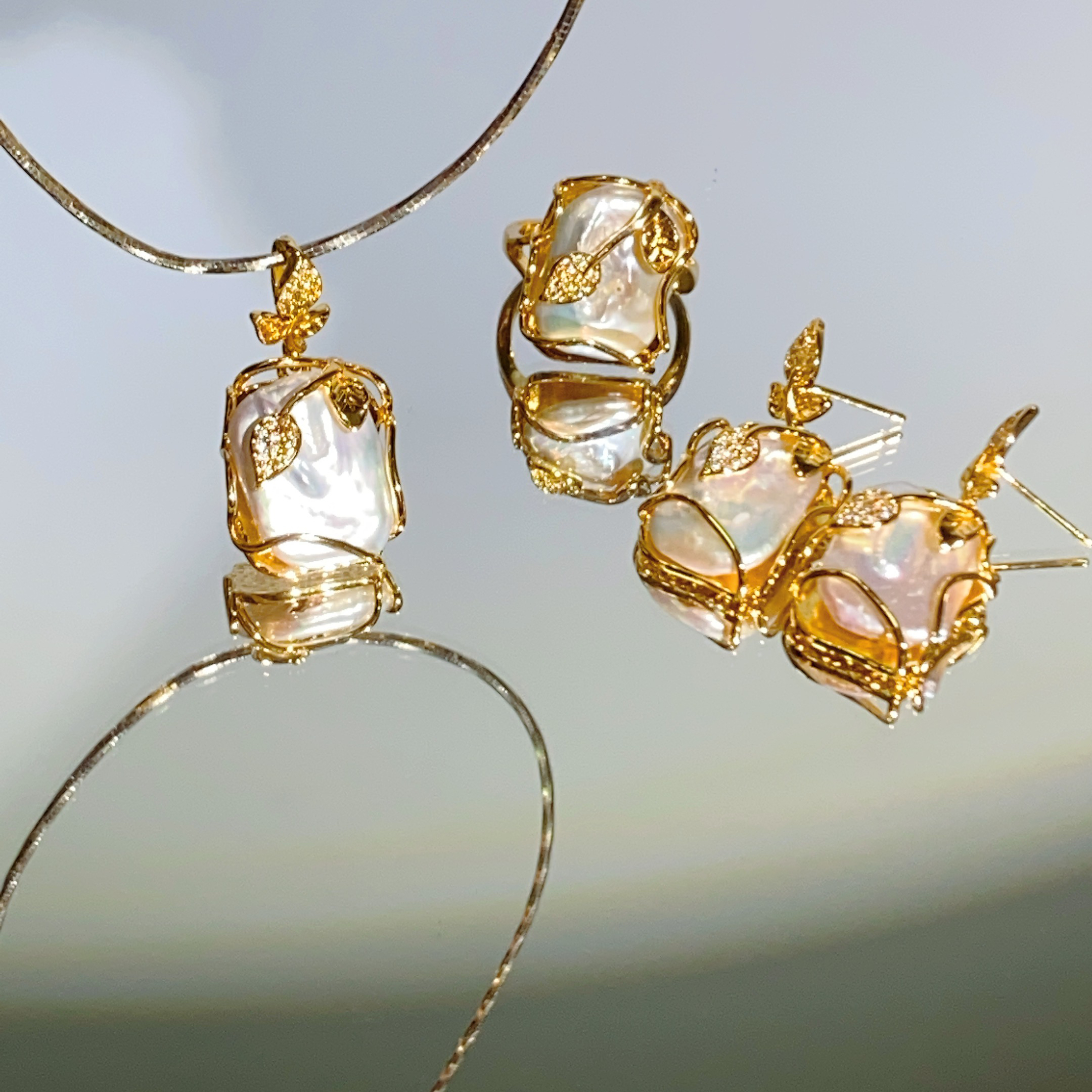 铜合金合成锆石耳饰 TTSD 白色巴洛克中古时尚气复古套装法式6402