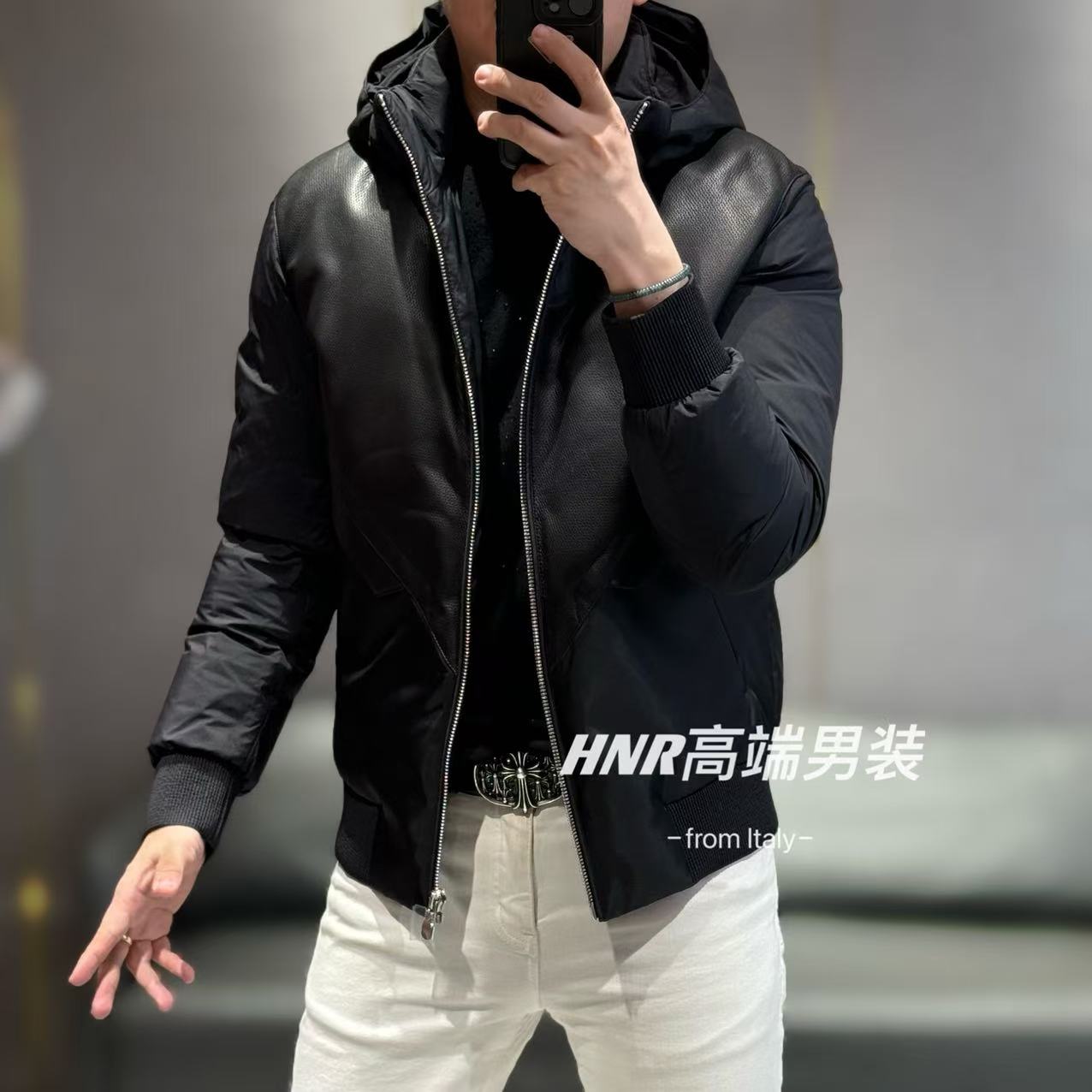 2024秋冬新款短款小众设计男士休闲绵羊皮拼接连帽羽绒服857801