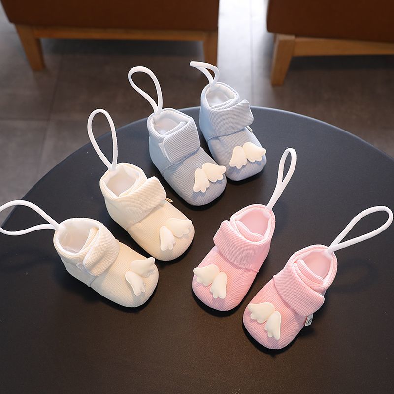 婴幼儿鞋子男女宝宝春季鞋袜软底新生儿鞋0-1岁防掉鞋护脚不掉鞋