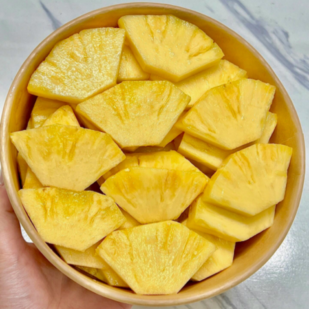 果切凤梨切盒 （不低于400克）
