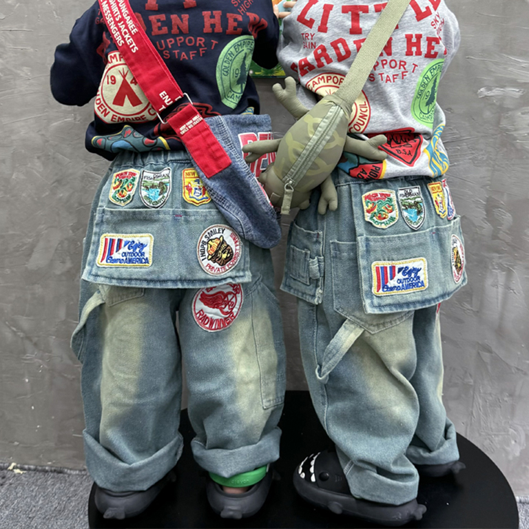 【橘枳哟】加绒，不加绒徽章屁帘牛仔裤