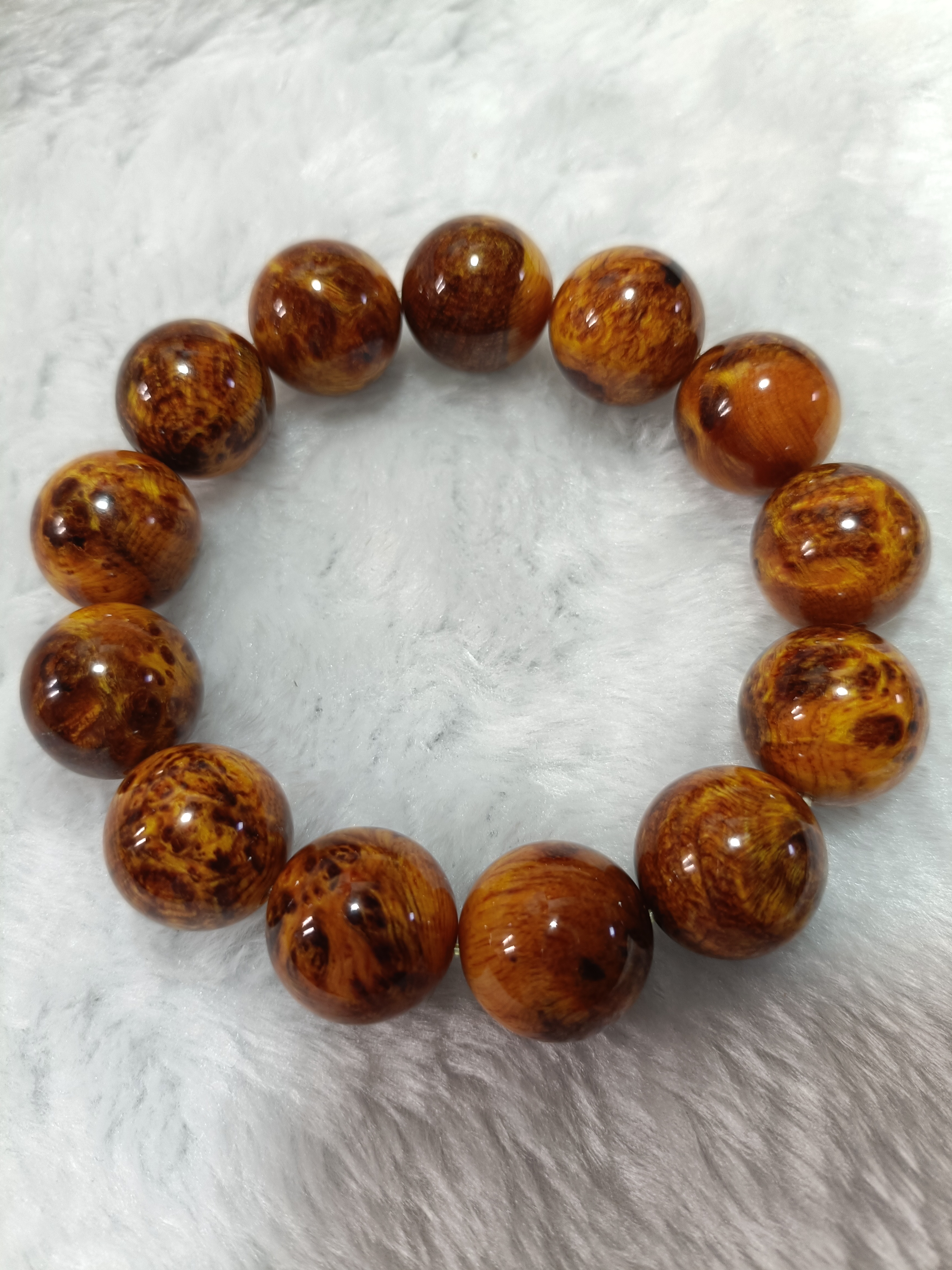 琥珀木手串黄油留疤花1.8尺寸