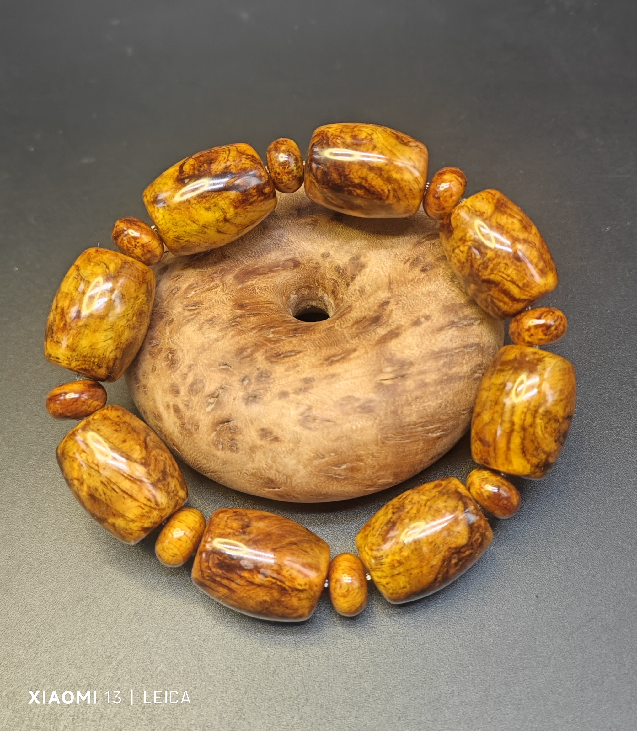 八方来财木质手串