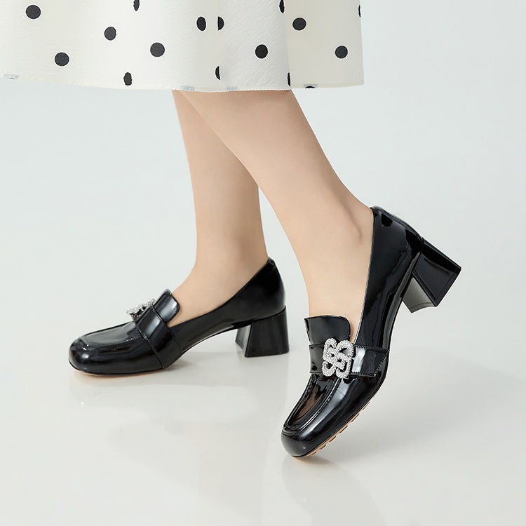 新款真皮钻扣牛皮乐福鞋皮鞋英伦风黑色百搭单鞋粗跟女鞋复古