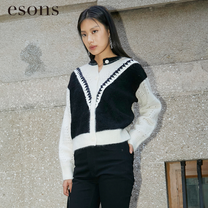 esons/爱城市【商场同款】法式毛衣针织衫拼色单排扣时尚34885590