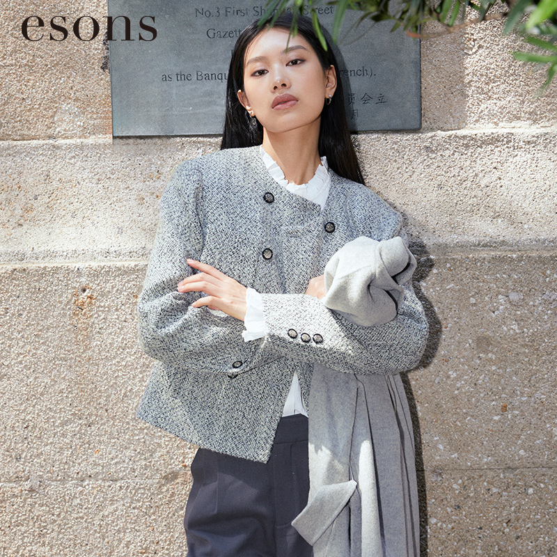 esons/爱城市【商场同款】小香风圆领双排扣直筒短款外套34862380