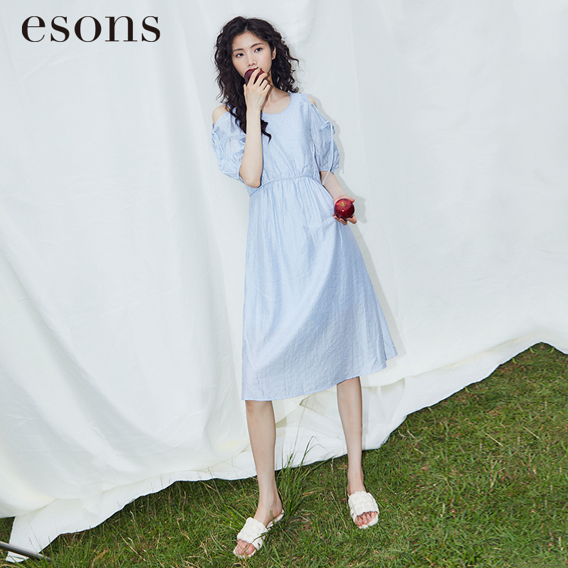 esons/爱城市轻奢小众高级感女装气质短袖露肩连衣裙34532050