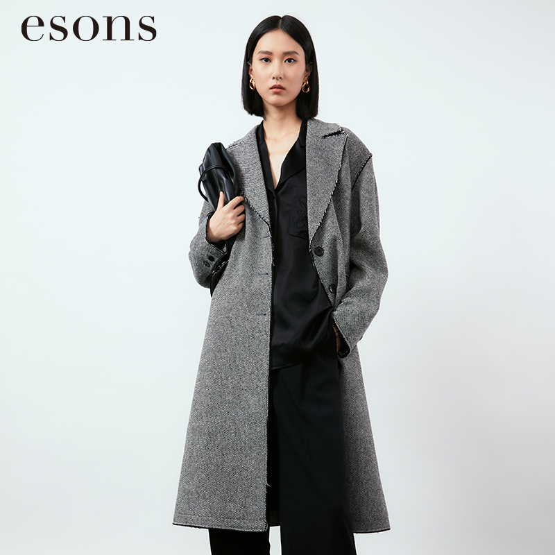 esons/爱城市 系带翻领时尚毛呢大衣外套34876520