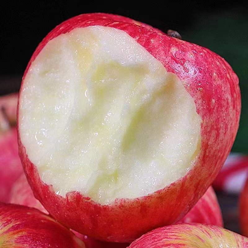 高山红富士冰糖心丑苹果当季新鲜脆甜水果一整箱