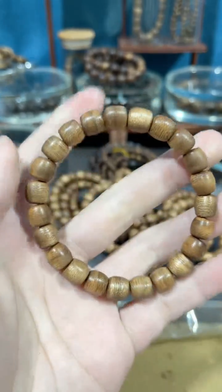 【闪购商品】沉香手串东马沉香桶珠单圈0.8