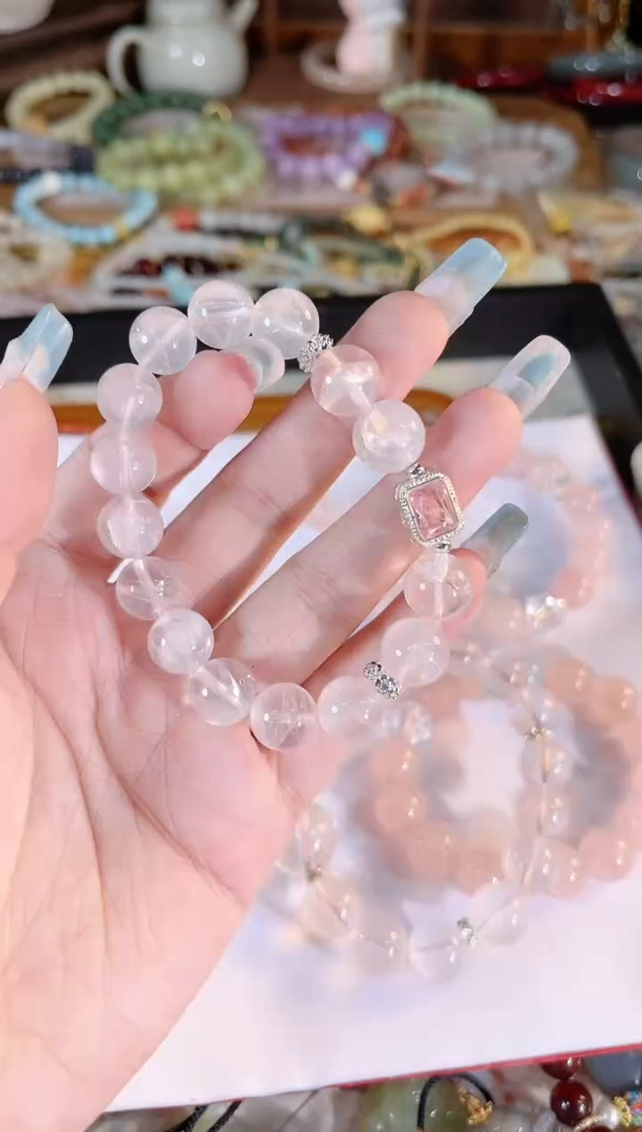 【闪购商品】水晶手链未镶嵌多样性发货其一