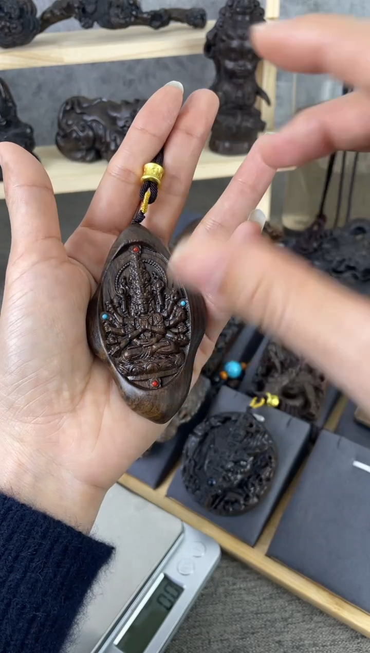 【闪购商品】香木千手