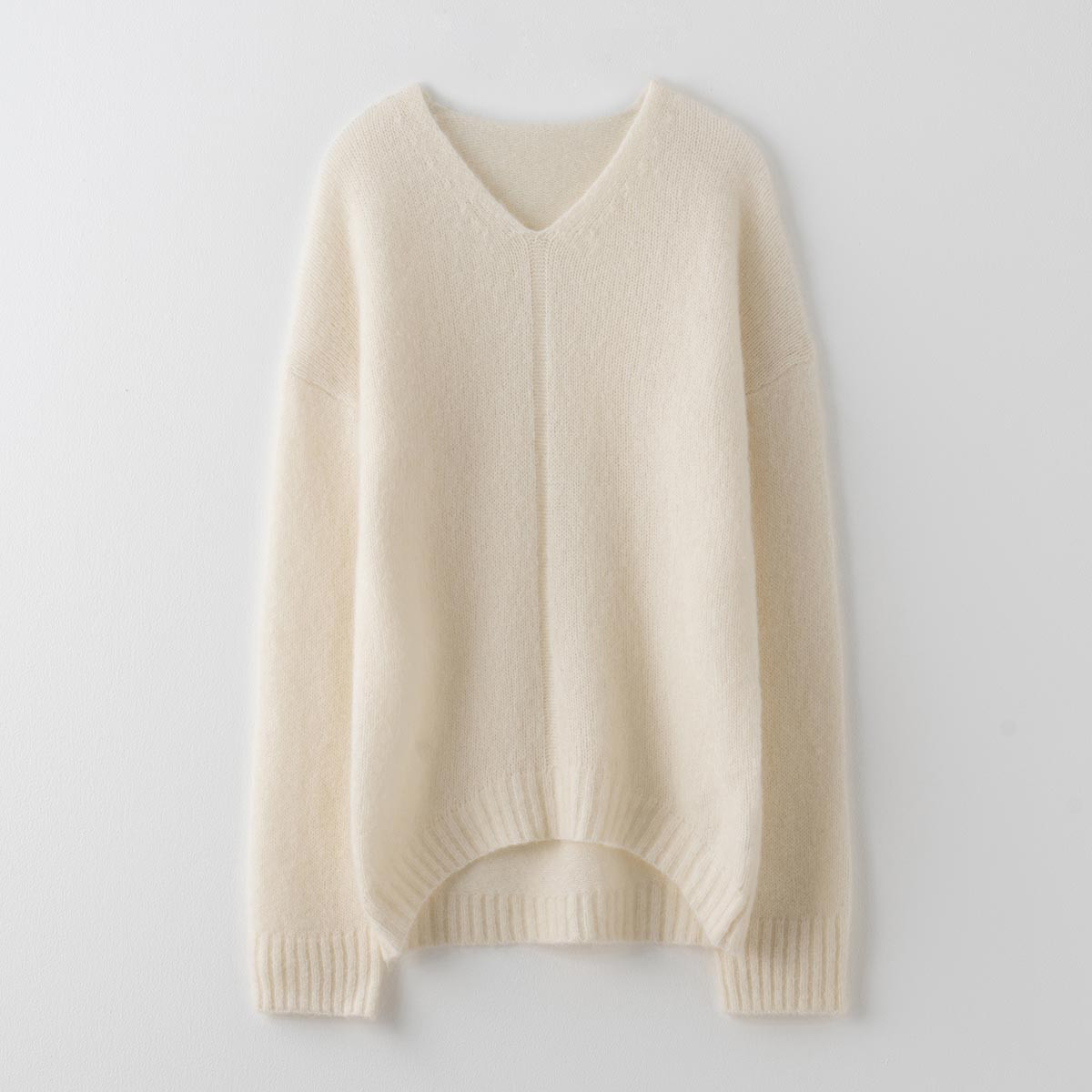 V领纯色宽松落肩百搭长袖女士羊毛衫