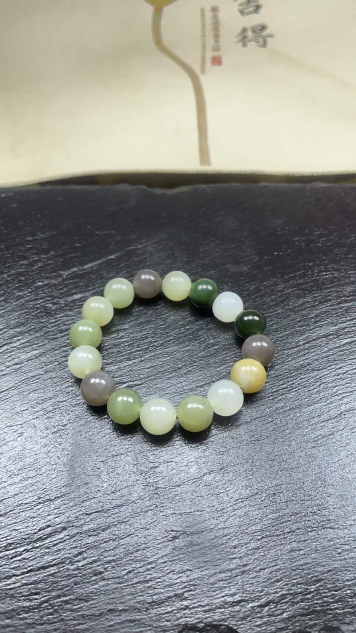 和田玉多宝珠手串女款手工时尚轻奢百搭素圈彩色