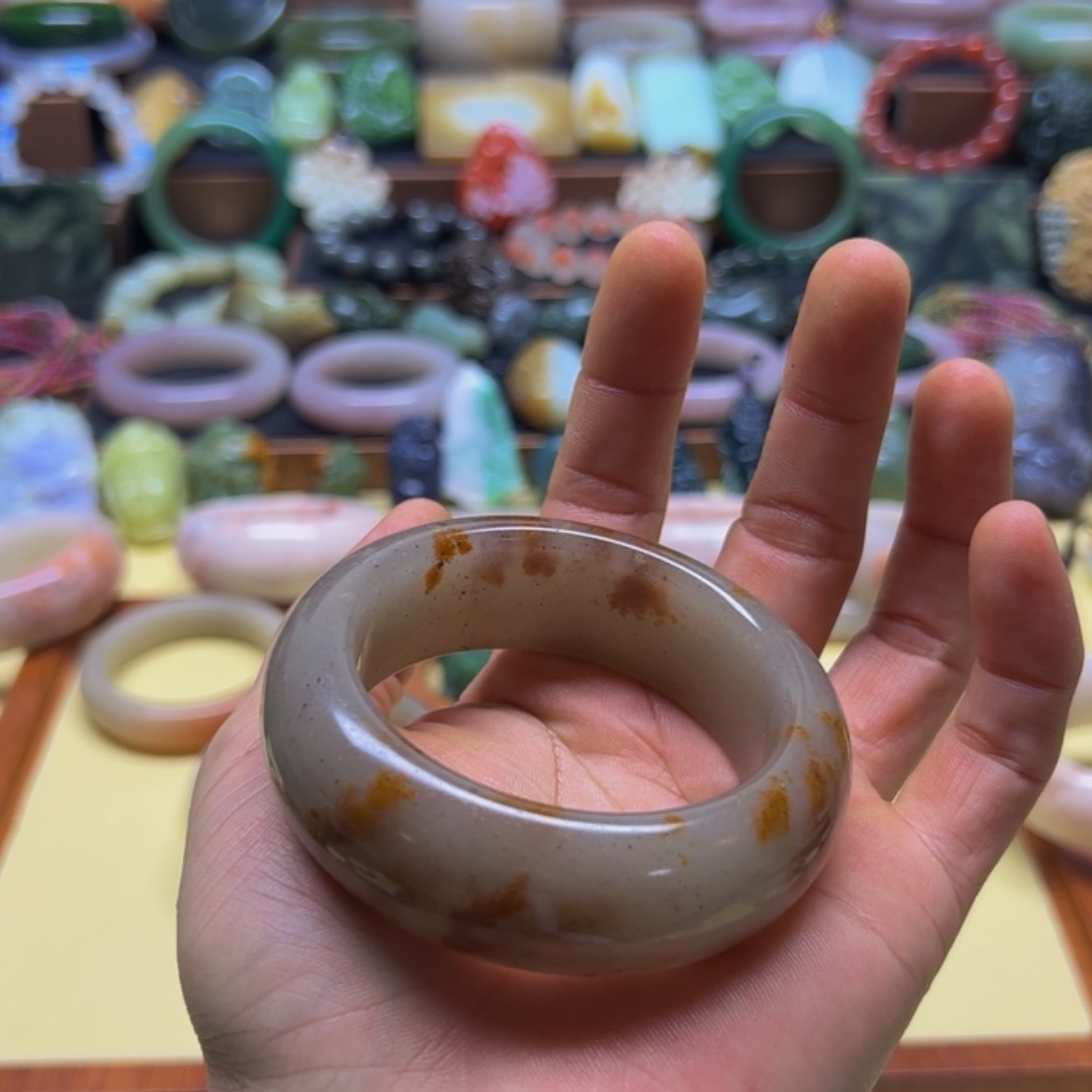 【闪购商品】石英质玉（佘太翠）手镯未镶嵌仙**静7