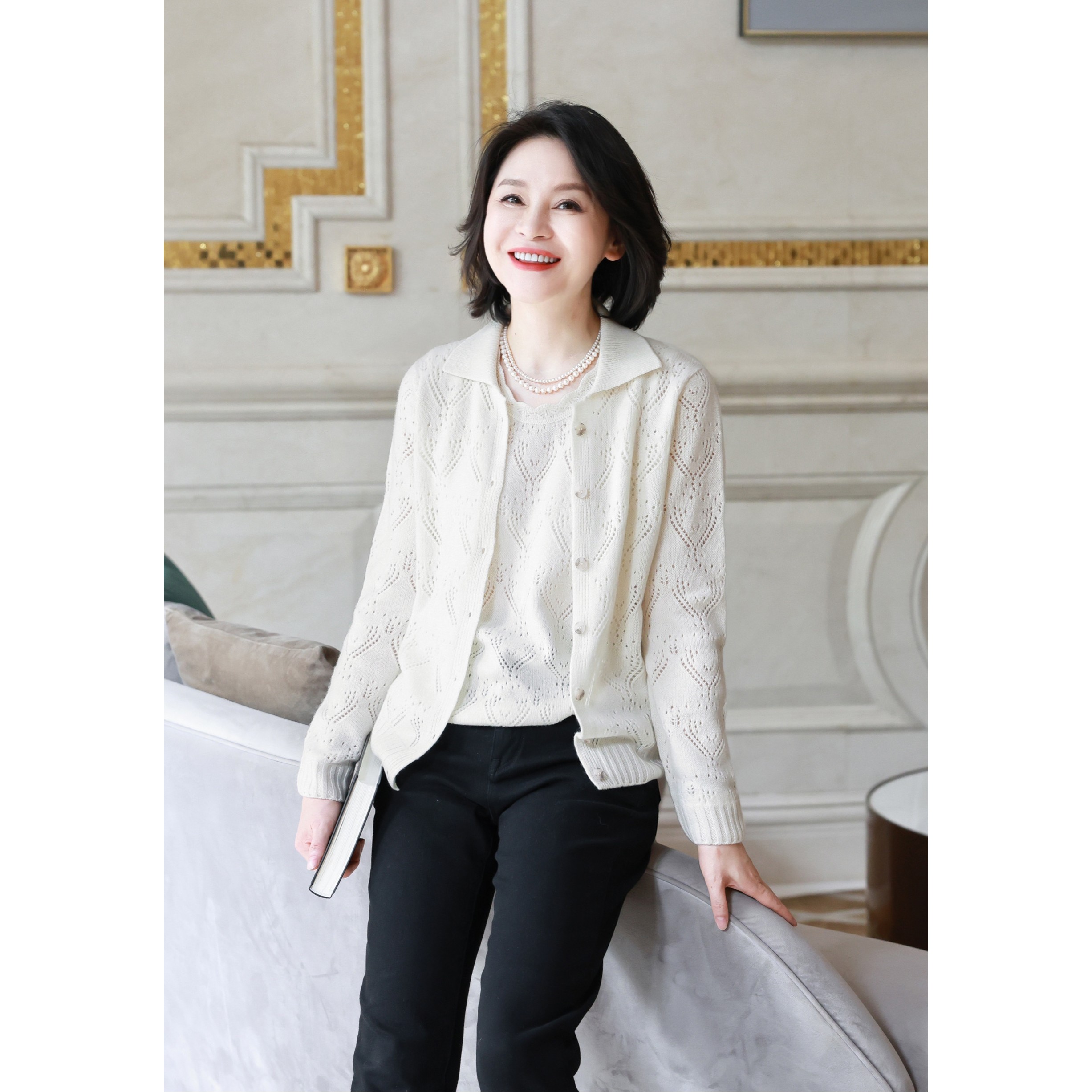 我是摩羯 白色恋人 山羊绒羊毛镂空花边背心开衫秋冬针织两件套