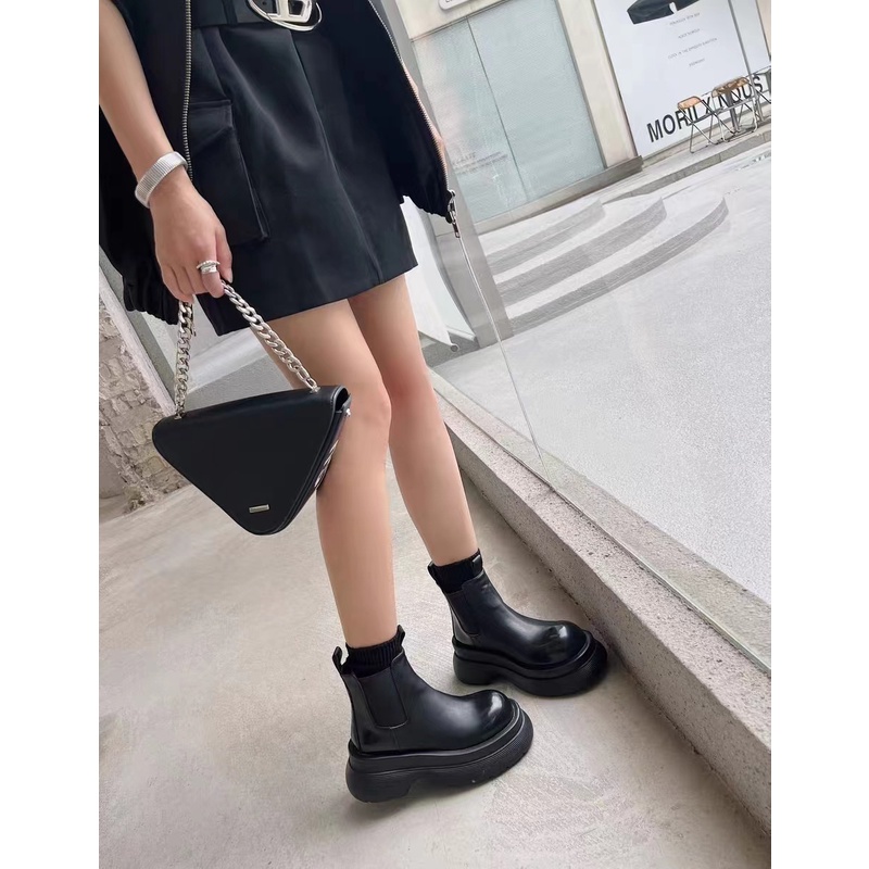 2023新款百搭松糕厚底切尔西烟筒靴秋冬613065