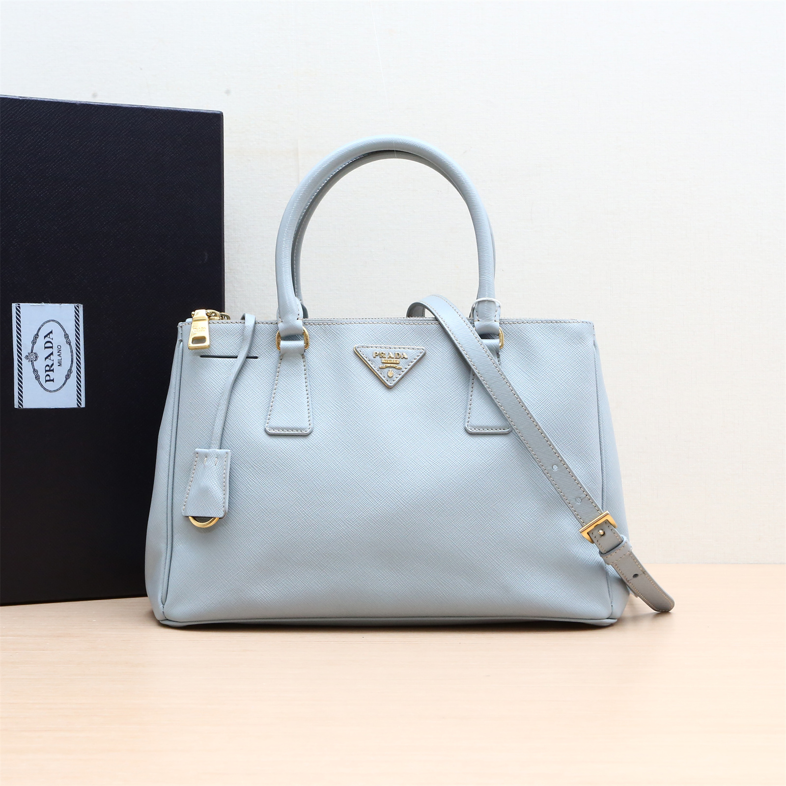 95新 Prada/普拉达 手提包 杀手包 大号 蓝色 皮革C P234037672