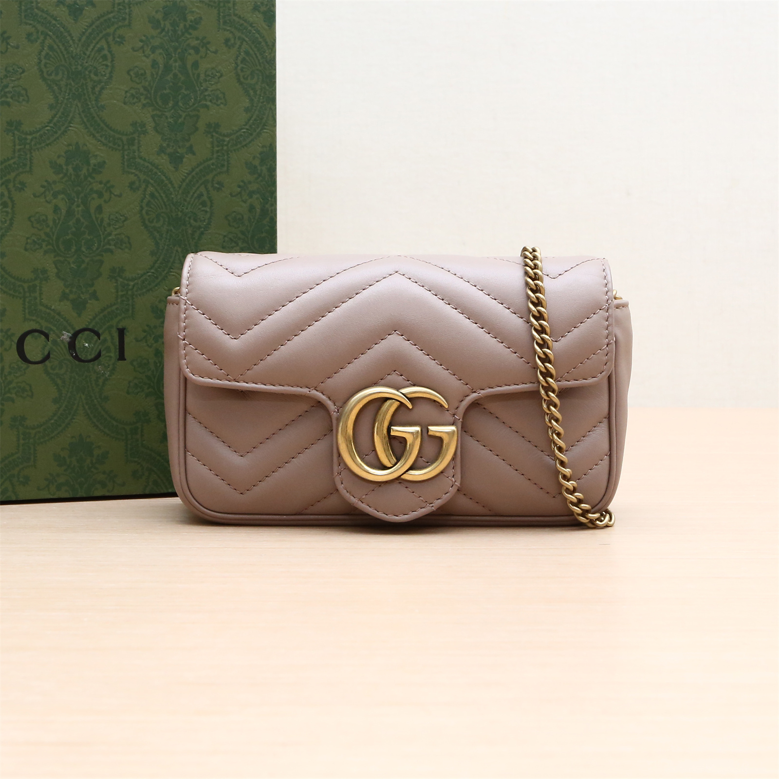 99新 GUCCI/古驰 GG Marmont 16.5 单肩包 P224410205