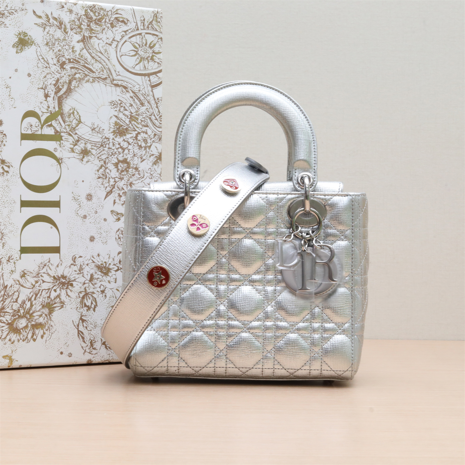 95新 DIOR/迪奥  戴妃包 四格 皮革S 2018 单肩包 P234347090