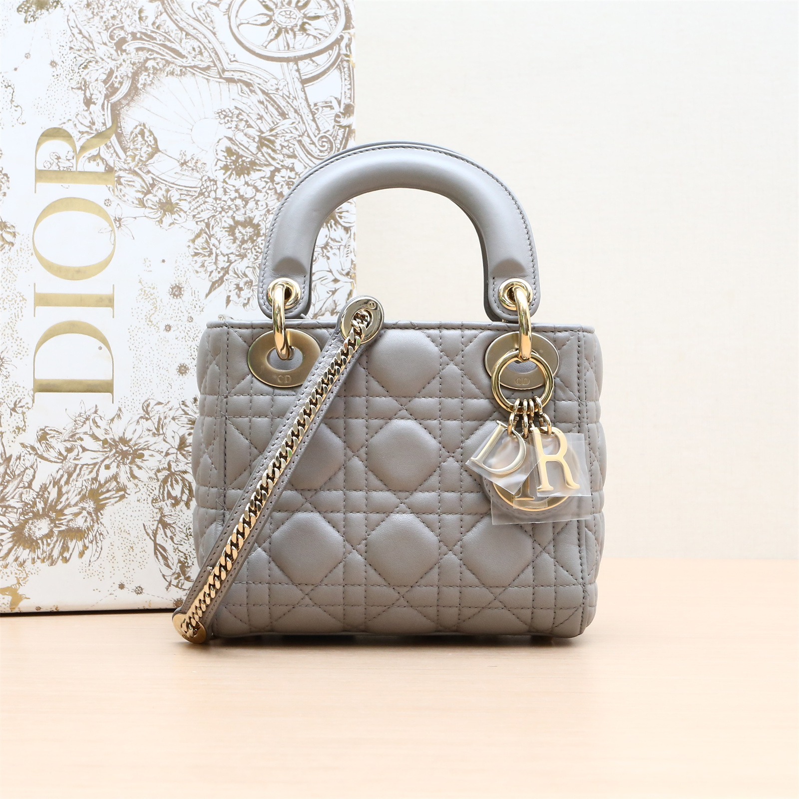 95新 DIOR/迪奥 戴妃包 三格 灰色 皮革S 金扣P224410082