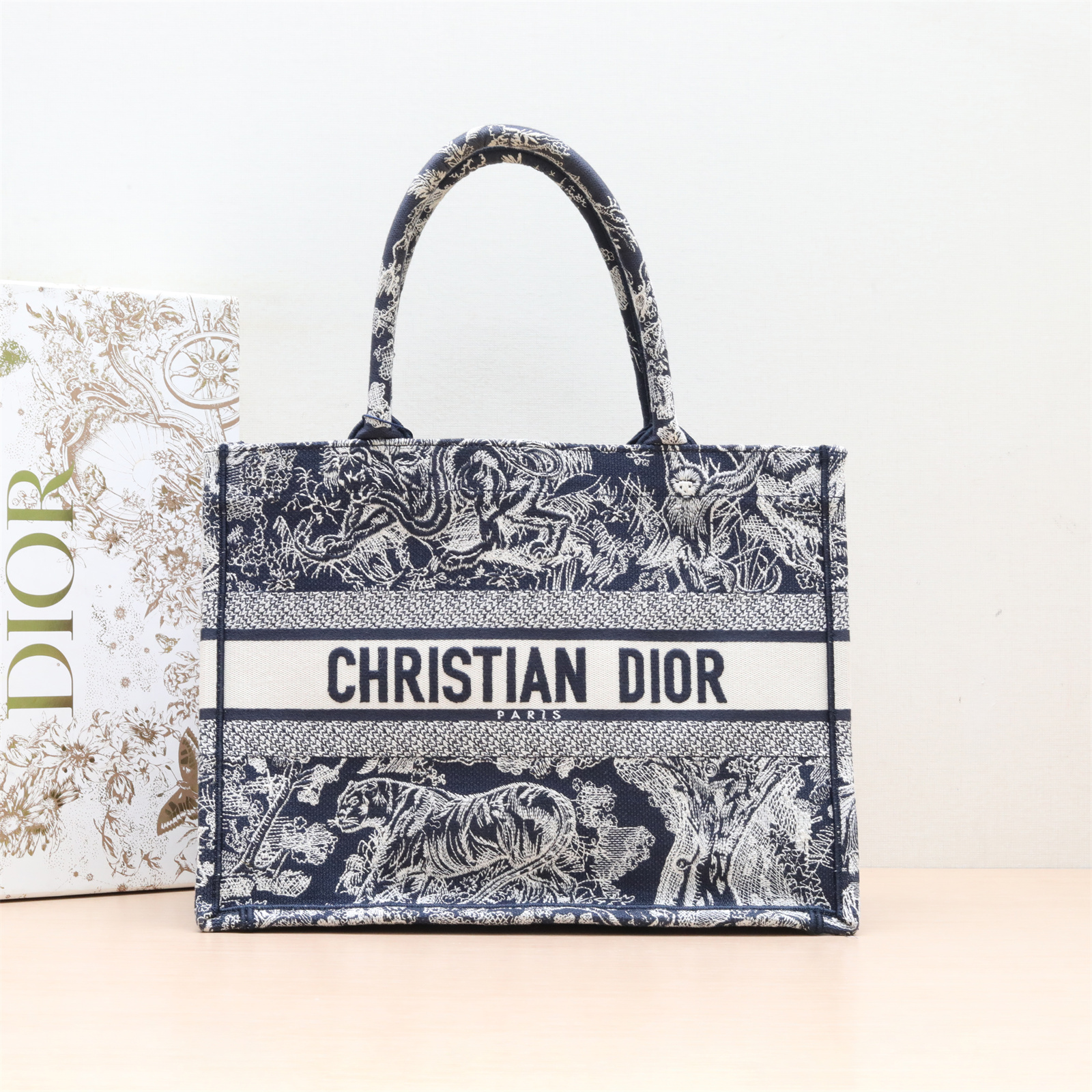 99新 DIOR/迪奥 手提包 36 蓝色 2023 动物园老虎刺绣 P234346998