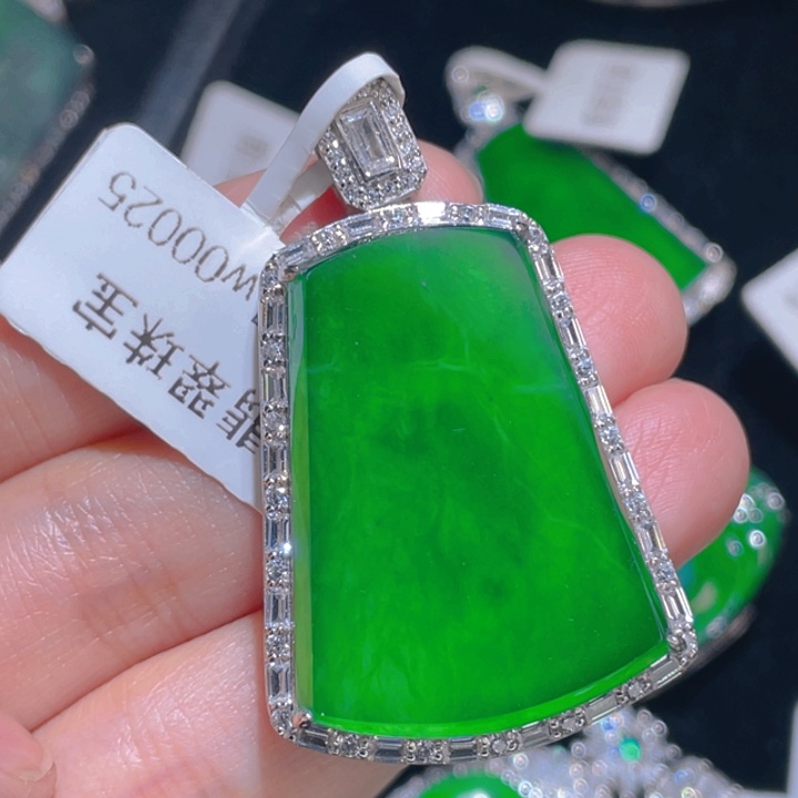 翡翠吊坠(不含链)银S925镶嵌海*狼