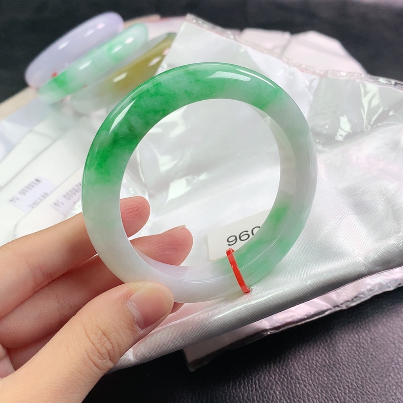 【闪购商品】翡翠手镯未镶嵌960