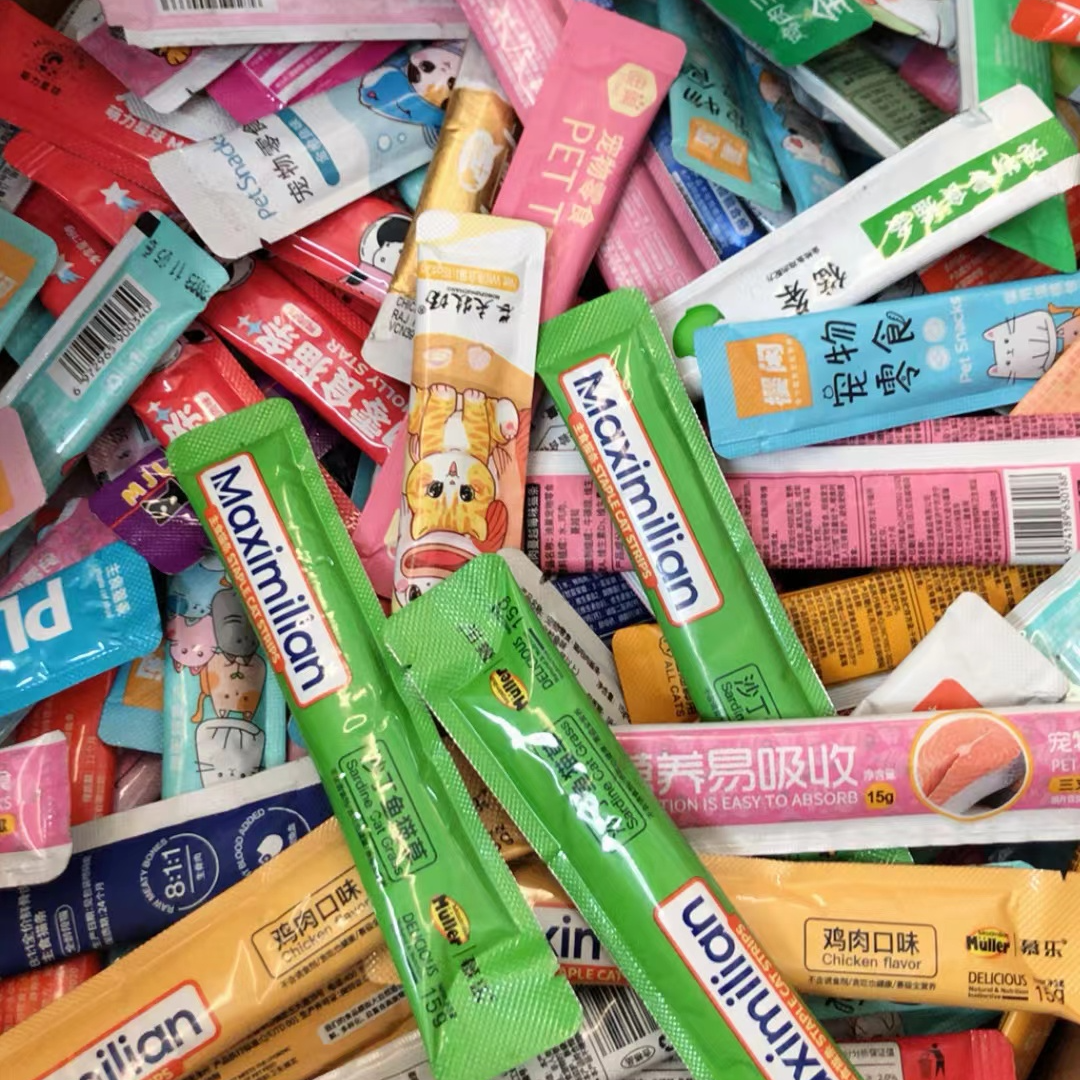 餐盒宠物零食主食罐头鸡肉胡萝卜猫条流浪猫犬适用羊奶鸡丝随机