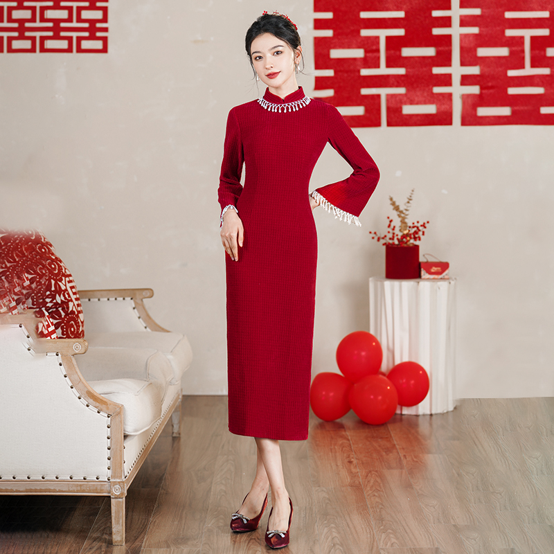 中国风旗袍红色加厚冬款气质长袖敬酒服