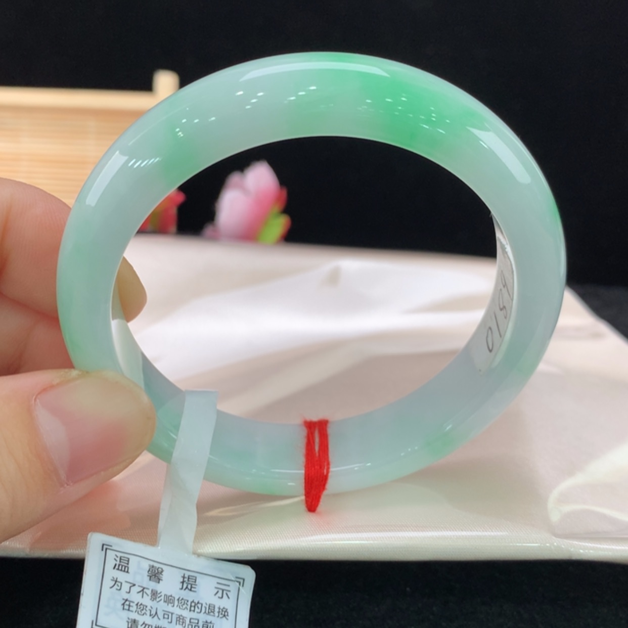 【闪购商品】翡翠手镯未镶嵌0189