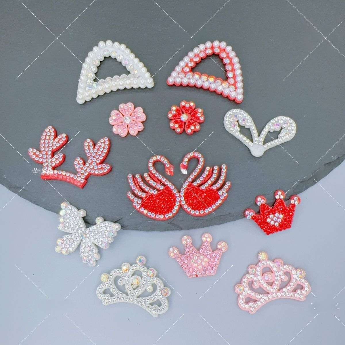 毛毡带钻仿珍珠亮片各种款无纺布耳朵龙角天鹅皇冠小花发饰配件