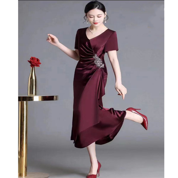 高端婚礼喜婆婆妈妈装婚宴装晚夏季礼服日常穿搭礼服出席敬酒修身