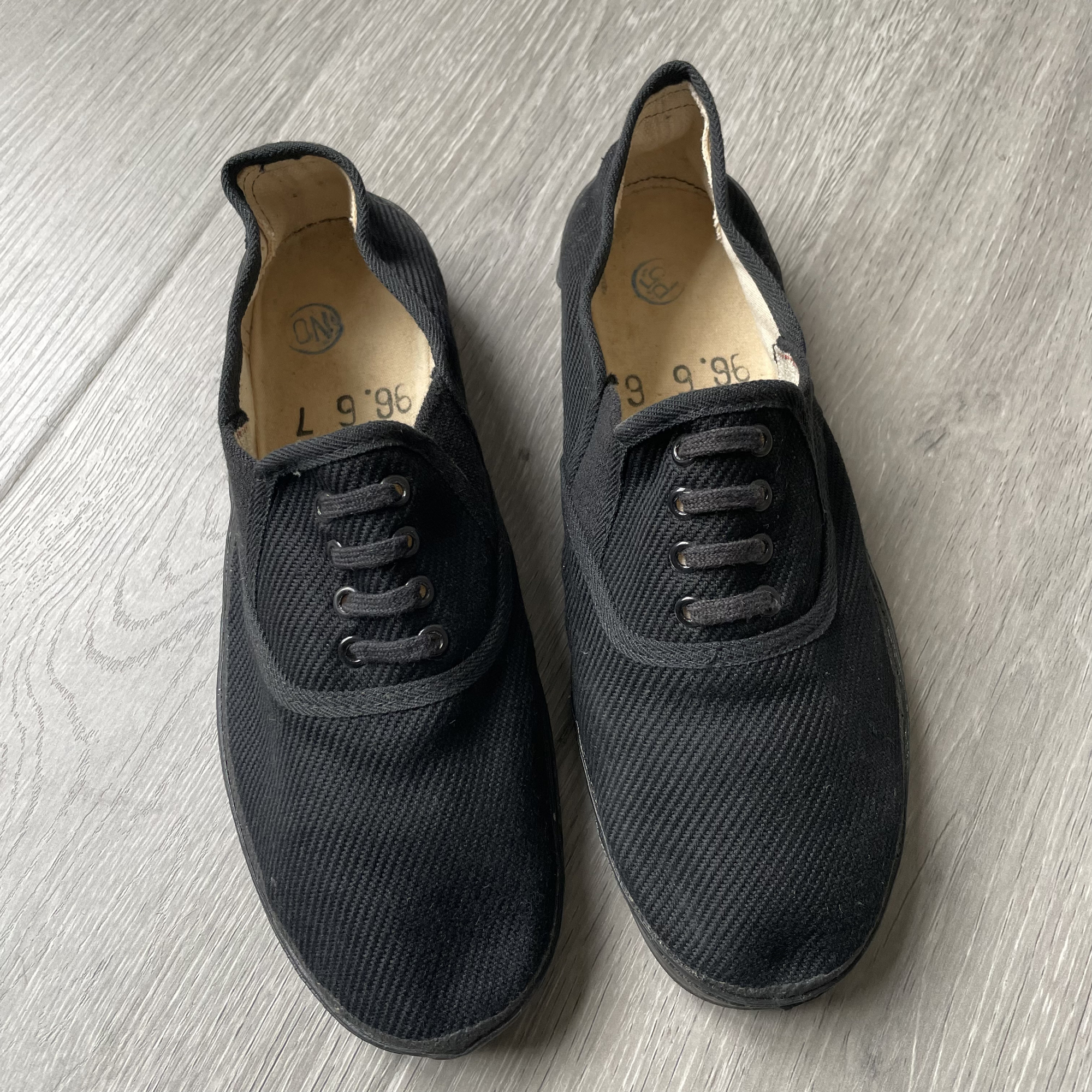 扒柒老布鞋黑色帆布鞋一脚蹬舒适透气休闲春秋夏季软底日常工作