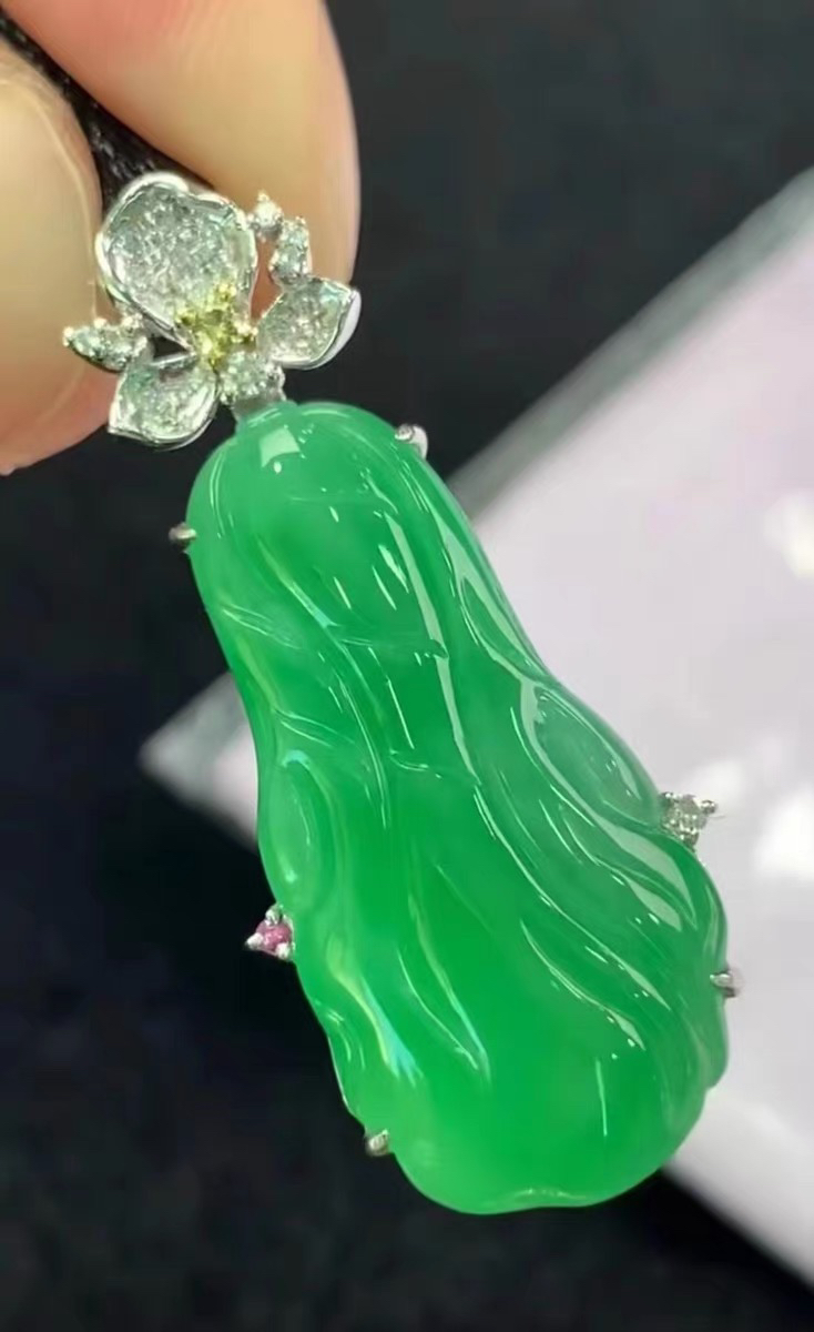 天然缅甸A货翡翠定制链接，请勿私拍吊坠镶嵌