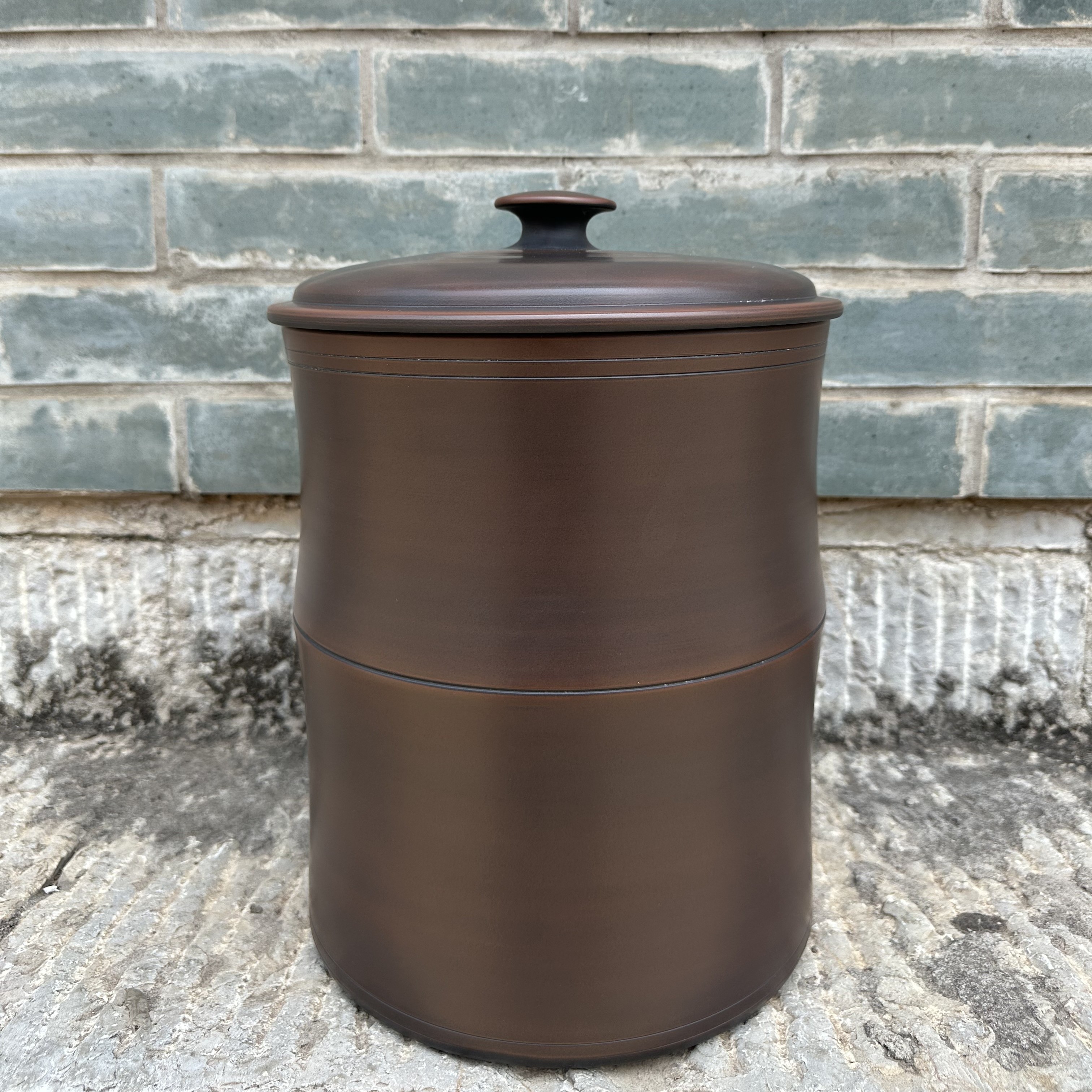 云南建水紫陶大容量精磨茶叶罐普洱茶357g10饼存茶防潮隔热大茶缸