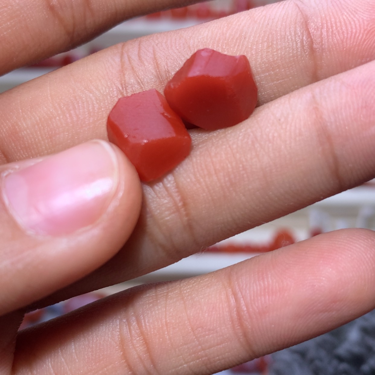 【闪购商品】南红玛瑙直切腰珠6×5未镶嵌大*微微纹