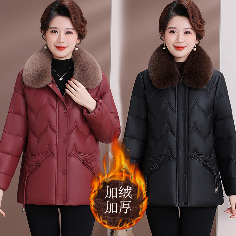 好品质秋冬加绒加厚皮衣外套免洗妈妈装时尚洋气宽松过年皮大衣